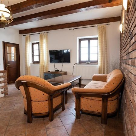 Apartments 3 In The Historic Part Of Znojmo Exterior photo
