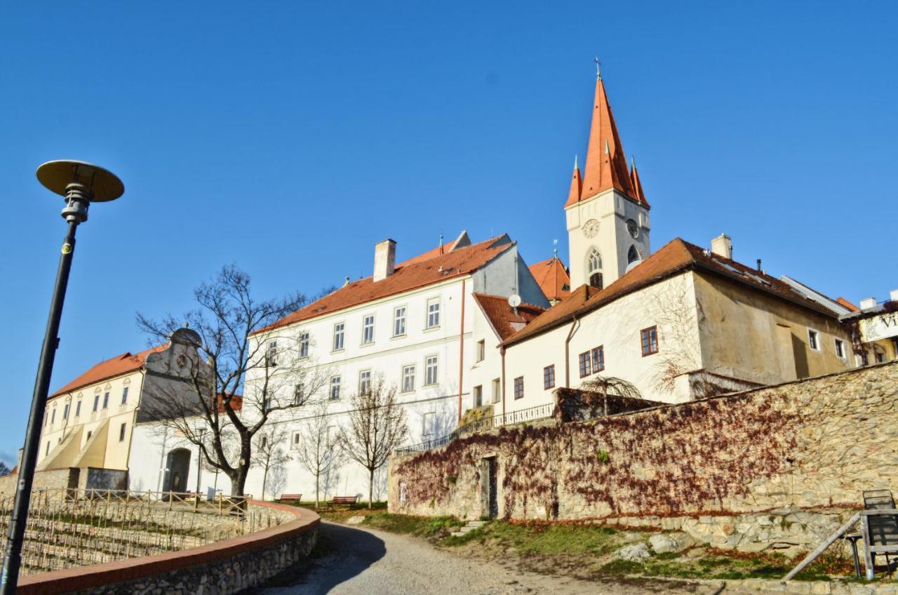 Apartments 3 In The Historic Part Of Znojmo Exterior photo