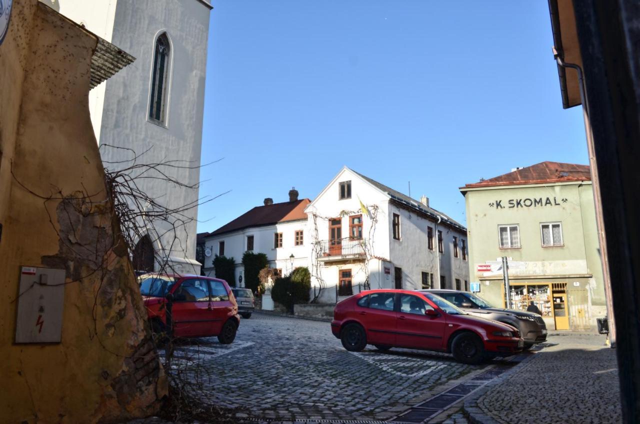 Apartments 3 In The Historic Part Of Znojmo Exterior photo